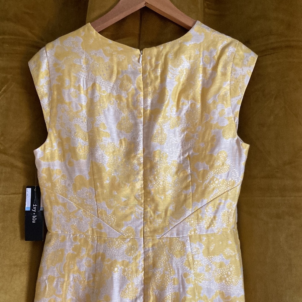Ivy + Blu yellow gold and cream cap sleeve knee length dress - Picture 4 of 4